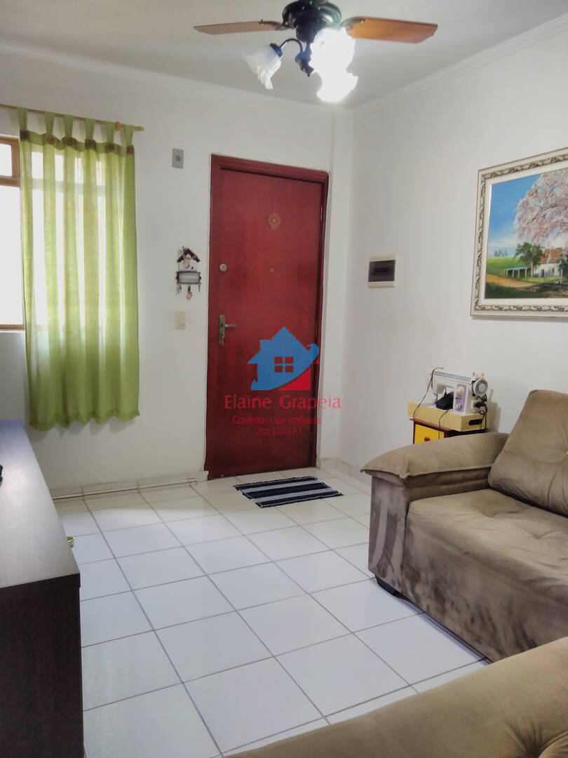 Apartamento à venda com 2 quartos, 45m² - Foto 5