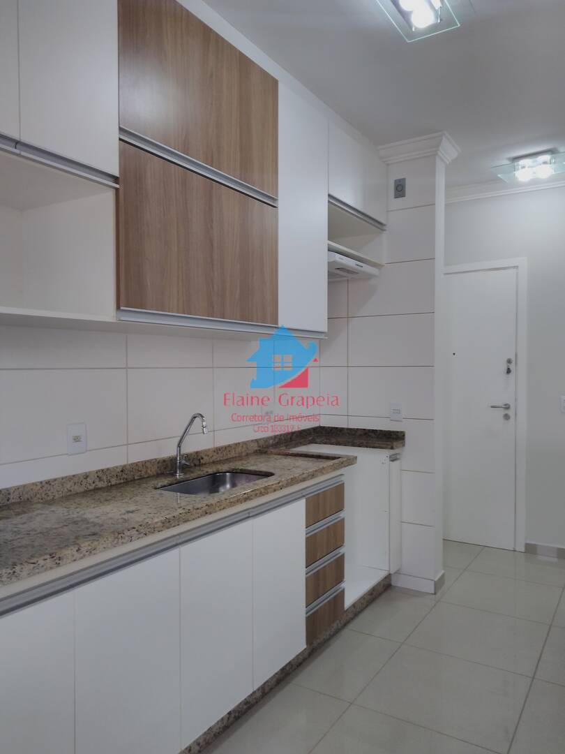 Apartamento à venda e aluguel com 3 quartos, 92m² - Foto 9