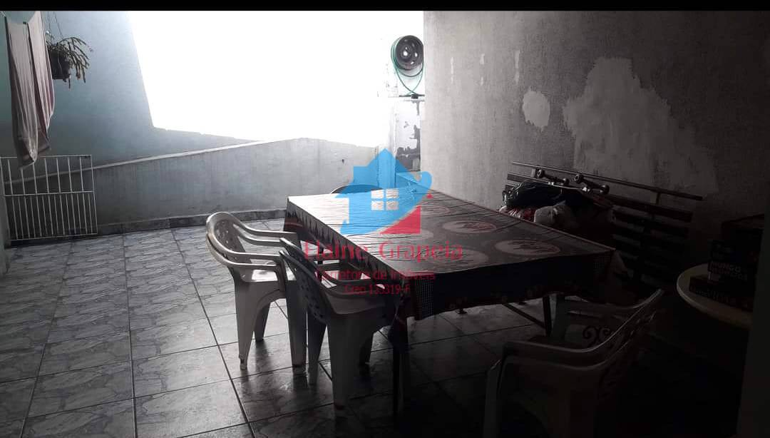 Casa à venda com 3 quartos, 174m² - Foto 15